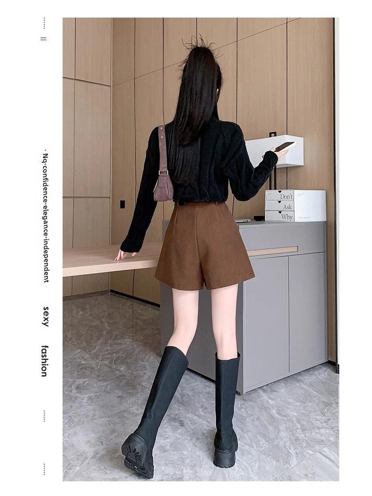 Women's High-Waist Corduroy Pleated Shorts - Slim, Wide-Leg, All-Match Casual for Autumn/Winter 2023