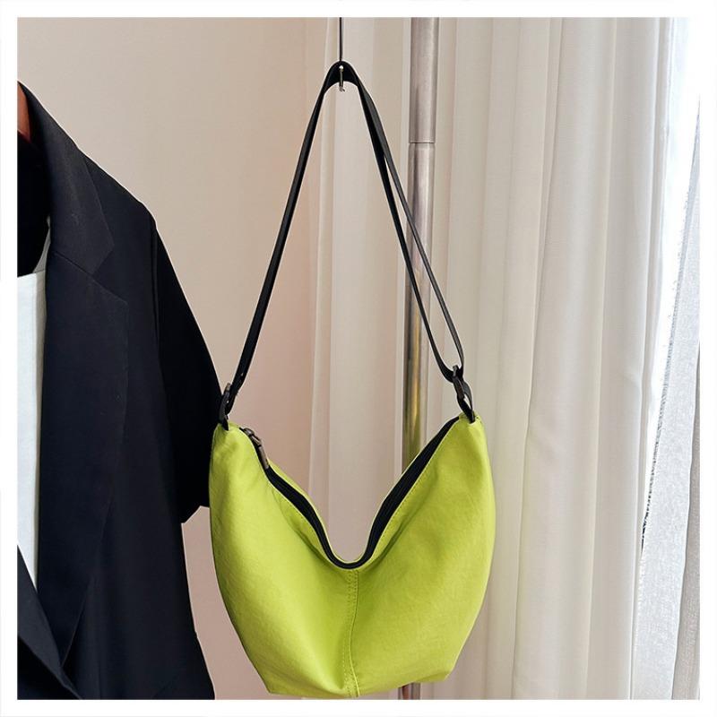 Premium nylon dumpling bag fashionable versatile bag messenger bag women's daily commuting large-capacity shoulder bag