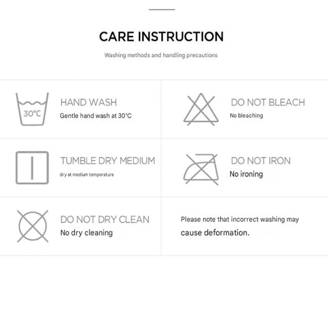 VARZAR Studded Logo Wool Beret Navy