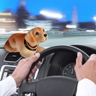 Car Pendulum Dog Shakes Head Randomly
