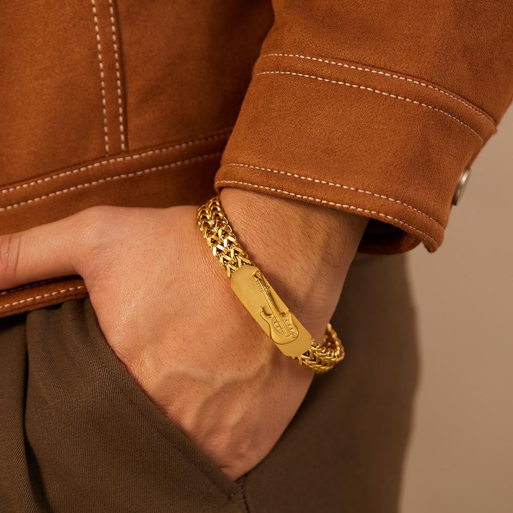 2024 New Style Men Guitar Chain Bracelet Gold Plated Stainless Steel Magnetic Clasp Chunky Miami Curb Cuban Link Chain Bracelets