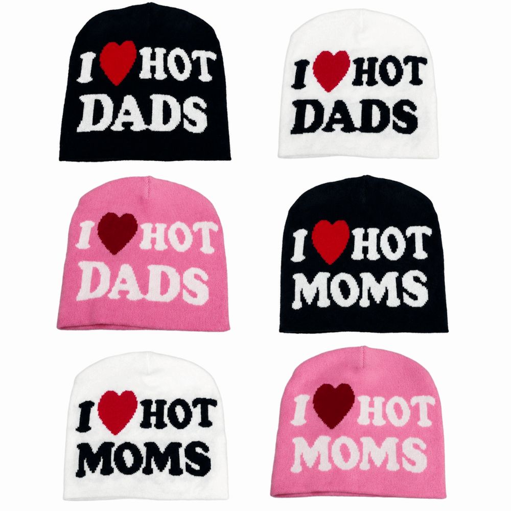 I Love Hot Moms/dads Printed Beanie Caps Windproof Pullover Hat Fashion Knitted Hats Unisex