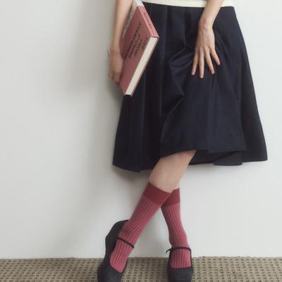 I Hate Monday [IHM25FWS40] Two-tone Lip Socks Brick Pink
