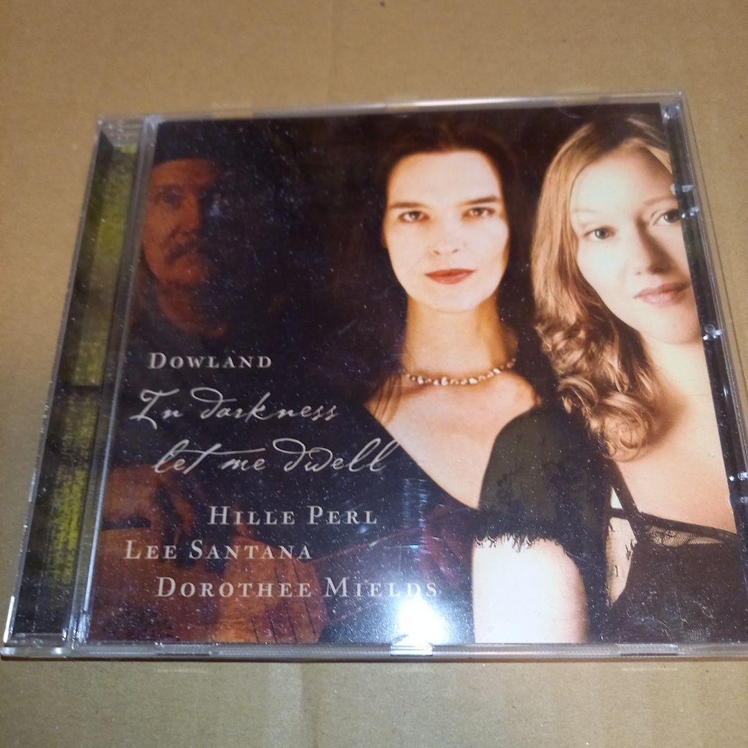 

[USED] Let me live in the dark - Dowland Collection Pearl, Santana, Meals