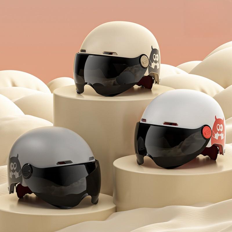 Electric Car Helmet Couple Four Seasons Universal Battery Motorcycle Men's Half Helmet Helmet