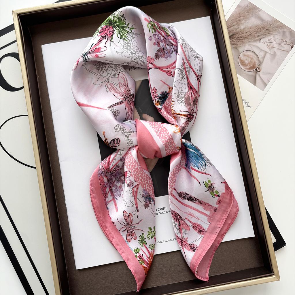 New Literary Fashionable Bandana Imitation Silk 70*70Cm Temperament Square Scarves Women SpringSummer Soft Satin Scarf