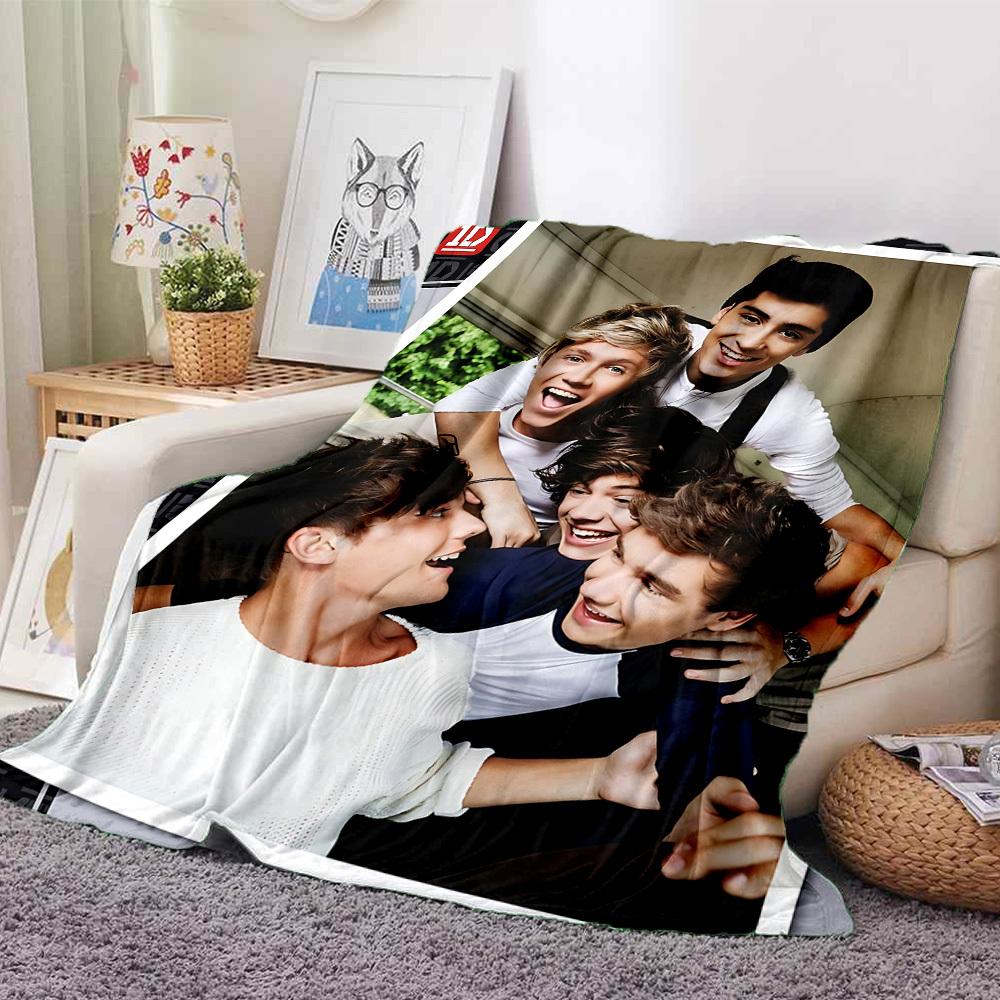 1pc One Direction Flannel Blanket, Soft Skin Friendly with Digital Printing, Various Sizes Available for Family, Friends, Birthday
