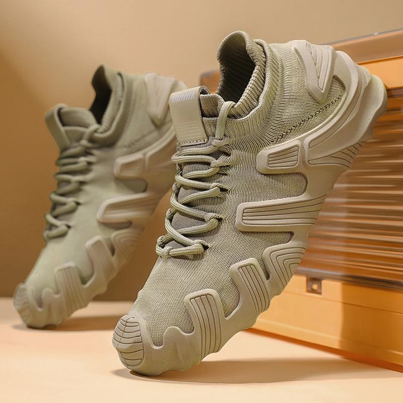 New Flying Woven Socks Shoes Men's Shoes Summer New Breathable Casual Sports Shoes Men's Thick Soled Running Shoes