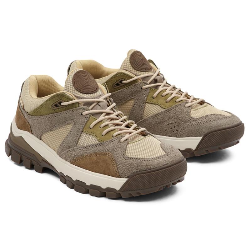 Vans Amzn Trailhead 'Timber Wolf Taos Taupe' Sneakers VN0A7TO2ASM