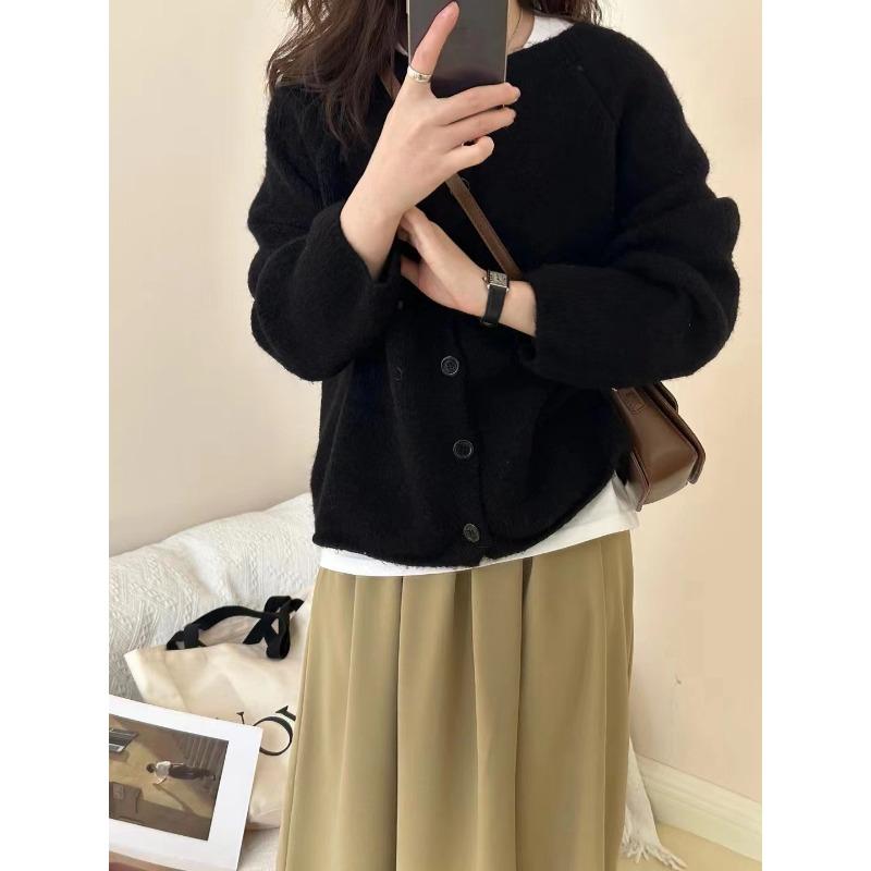 Small Fresh Solid Color Knitted Cardigan for Women's New Spring and Autumn with Loose Lazy Style Round Neck Shoulder Jacket for Women
