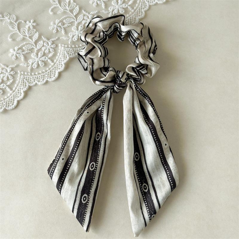 Striped Ribbon Scrunchies Long Tail Hair Tie Boho Style Women Hair Accessory for Casual Weekend Look