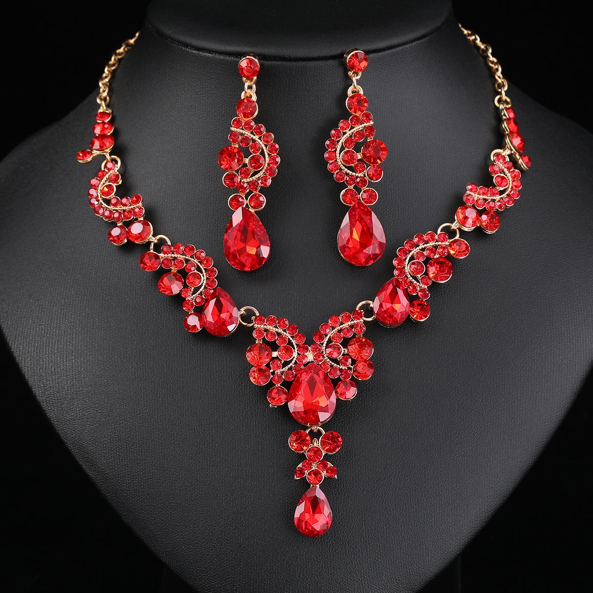 

Elegant Bridal Necklace & Earring Set - High-End Wedding Accessories