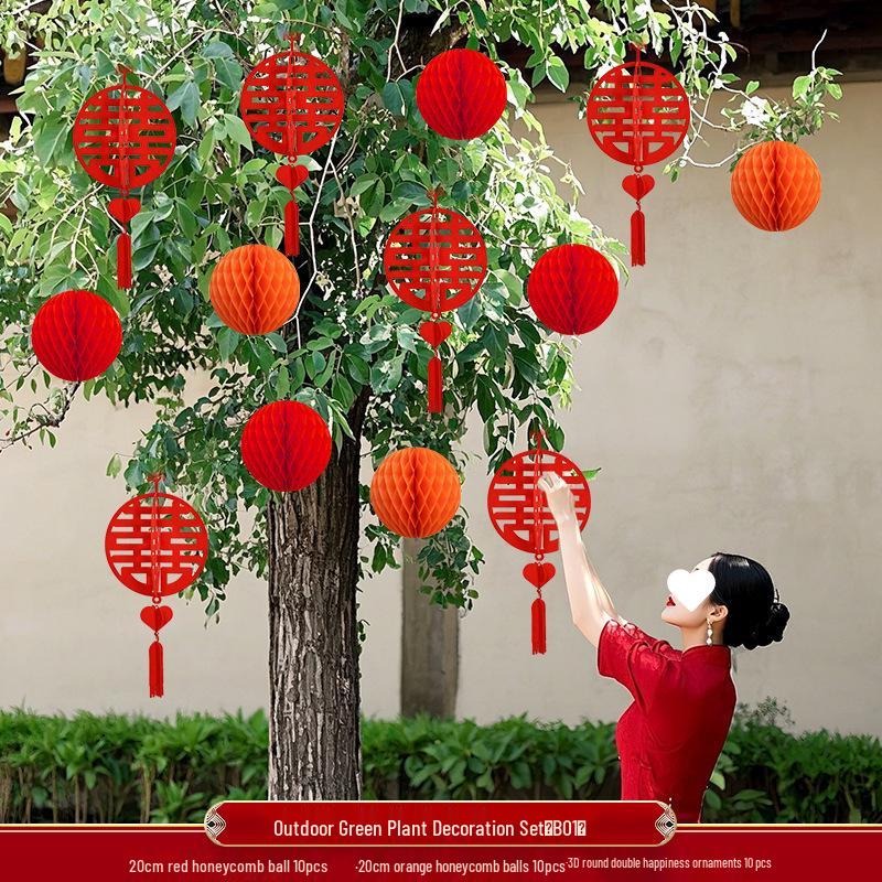 Rustic Tree Lantern Pendants: Outdoor Greenery Decor & Wedding Ornaments Collection