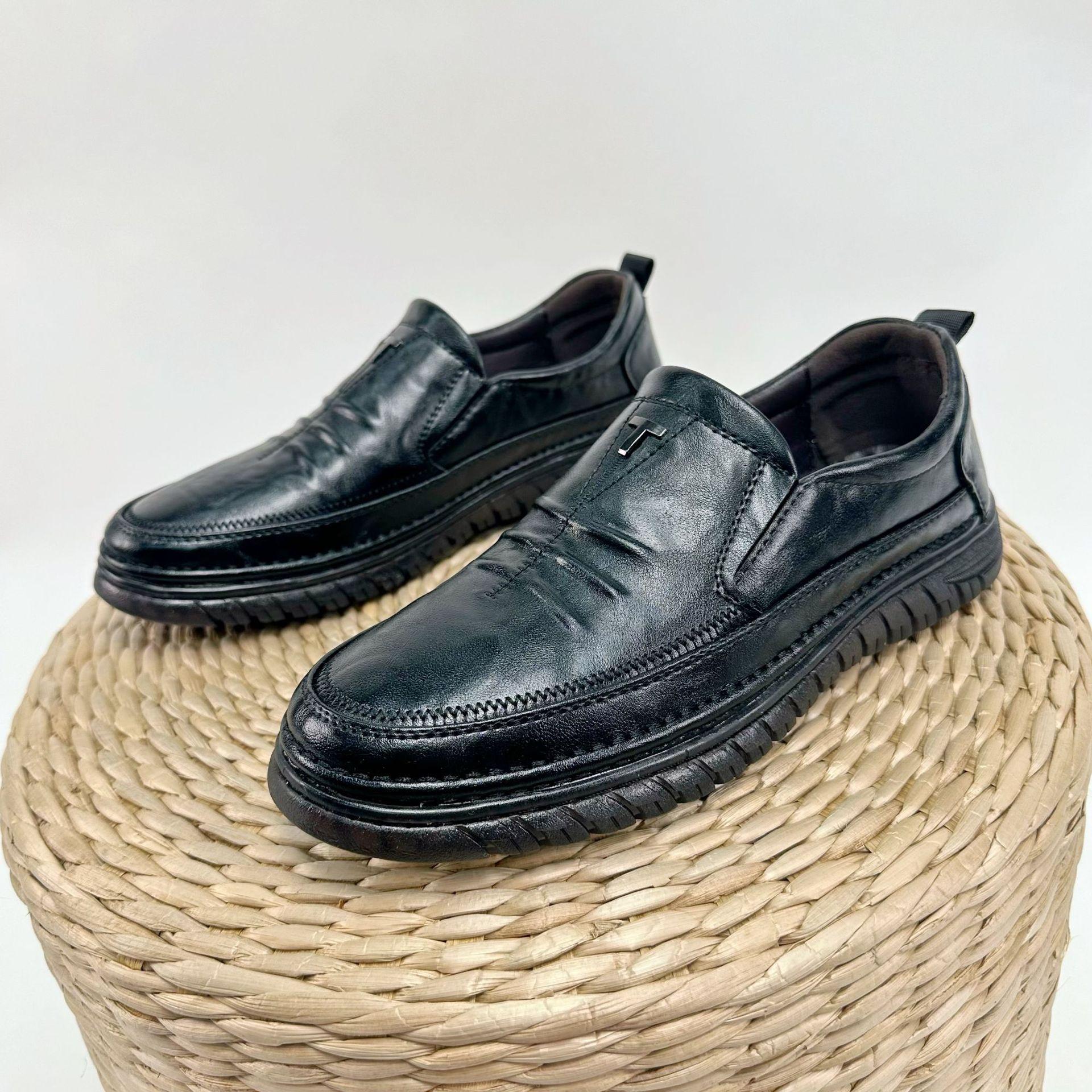 

Italian Brand Men s Leather Casual Shoes Retro Brown Commuting Walking Shoes Soft Soled Comfortable Men s Business Work Shoes 44 чёрный