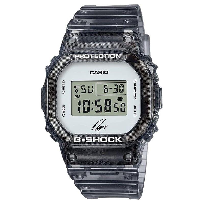 

Casio CASIOG-SQUAD series quartz movement resin strap Japanese and Korean watch men s watch gray dial DW-5600RI22-1JR сірий колір