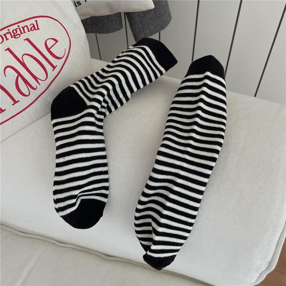 Damen Herbst und Winter Gestreift Vielseitige Schulwindjacke Frotteesocken