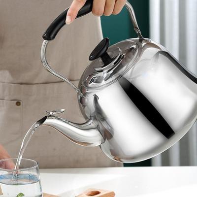 Stainless Steel Stovetop Teapot Folding Handle Cool-Touch Handle Stovetop Kettle With Tea Filter Mirror Finish Tea Kettle