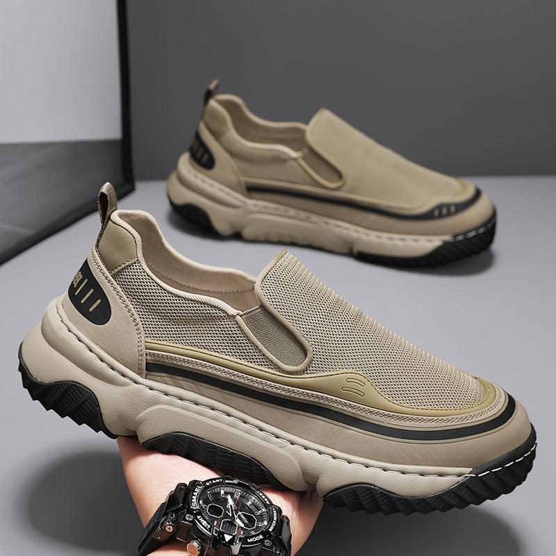 Men's four seasons Casual Shoes Breathable Mesh Wide Head Lightweight Comfortable Slip-On Thick Bottom Fashionable All-Match Sho