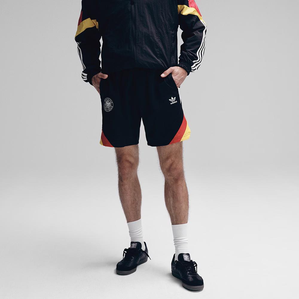 Adidas Originals Germany Euro Cup Retro Drawstring Colorblock Knit Shorts Men Bottoms Black IY7050