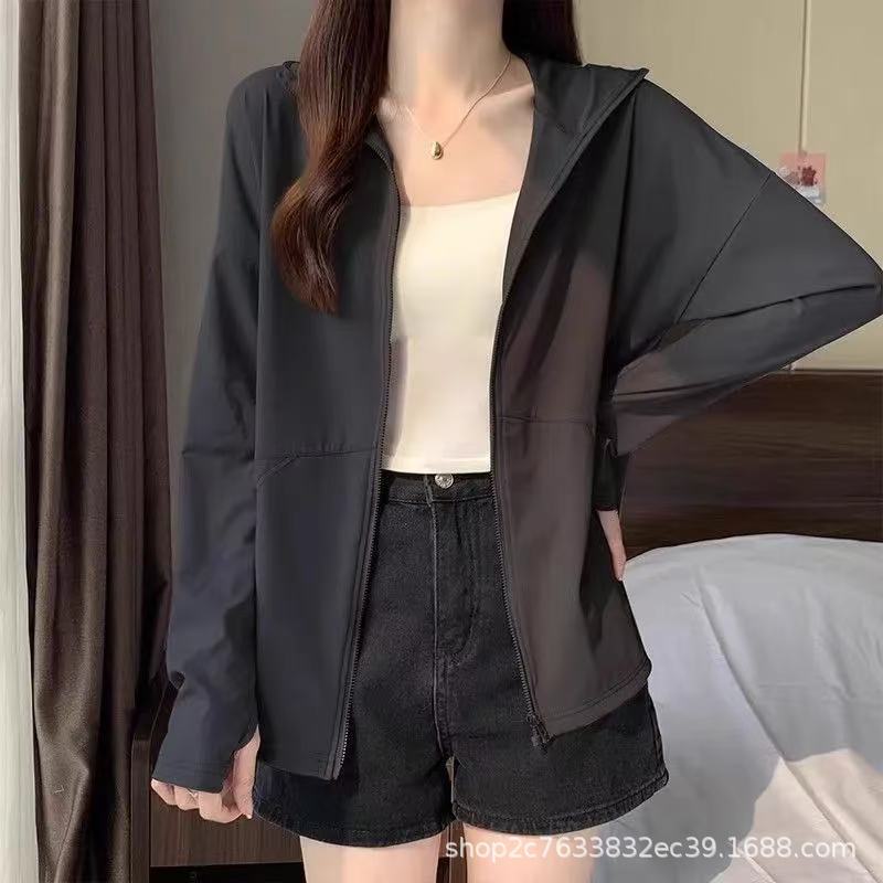 

Sports thin ice silk summer sunscreen clothing women s outdoor light and thin jacket UV protection breathable cool sunscreen clothing s [suggestion 40-47.5kg]