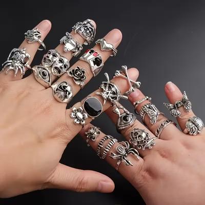 24Pcs Punk Rings Set For Women Men Vintage Hip Hop Heart Flower Skull Eye Finger Ring Jewelry Party Gift