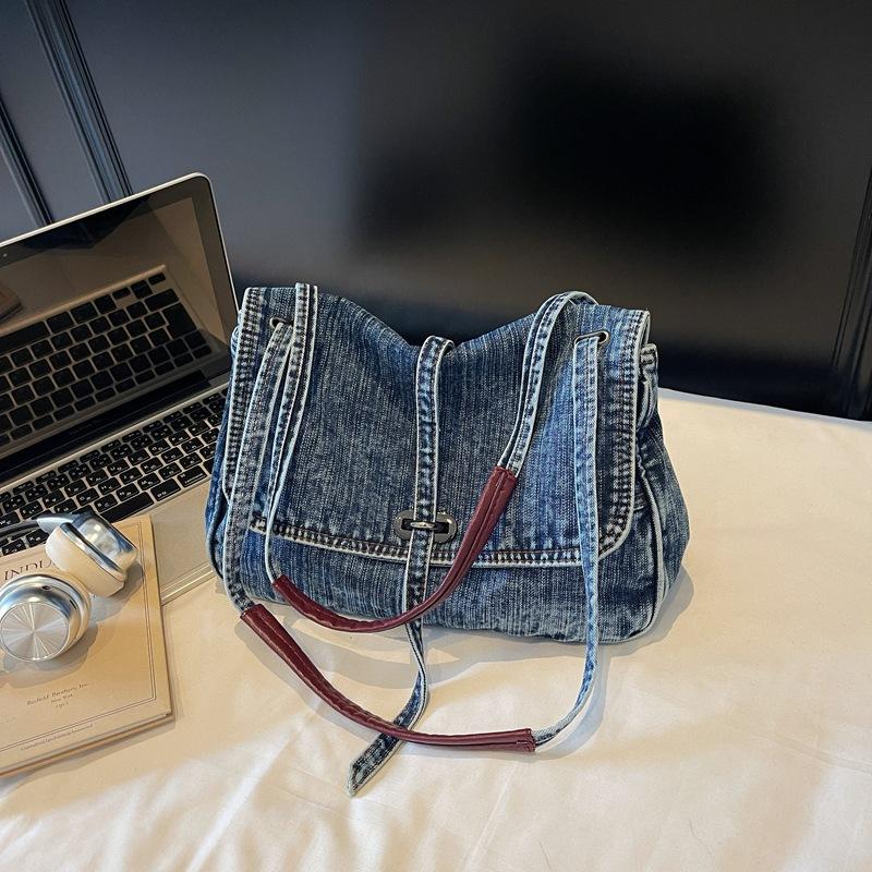 

Denim bag, casual patchwork bag, trendy portable messenger bag, women s washed cloth, shoulder bag for college and middle school students in class синий