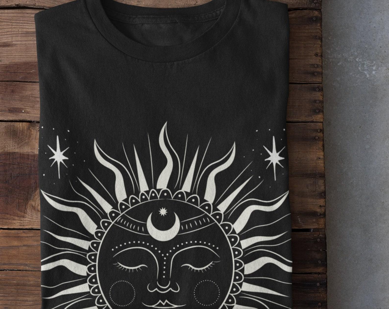 Grunge Clothing, Celestial Sun T shirt, Alt Clothing, Vintage Aesthetic T shirt, Astrology Shirt, 90s Shirt, Egirl Clothing, Grunge Shirt L