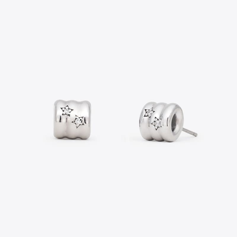 

CUD Aurora stella stud Earring SILVER