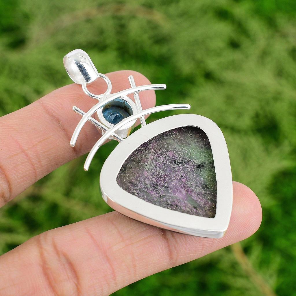 Daughters Day Sale Ruby Zoisite Stone Swiss Blue Topaz Wife Pendant 925 Silver