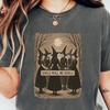 Koszulka Vintage Witch Comfort Colors: Dziewczyny Będą Dziewczynami Koszulka na Halloween