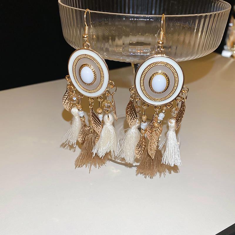 Gold-Plated U-Shaped Resin Ear Cuffs: Retro Y2K High-End Autumn & Winter Earrings