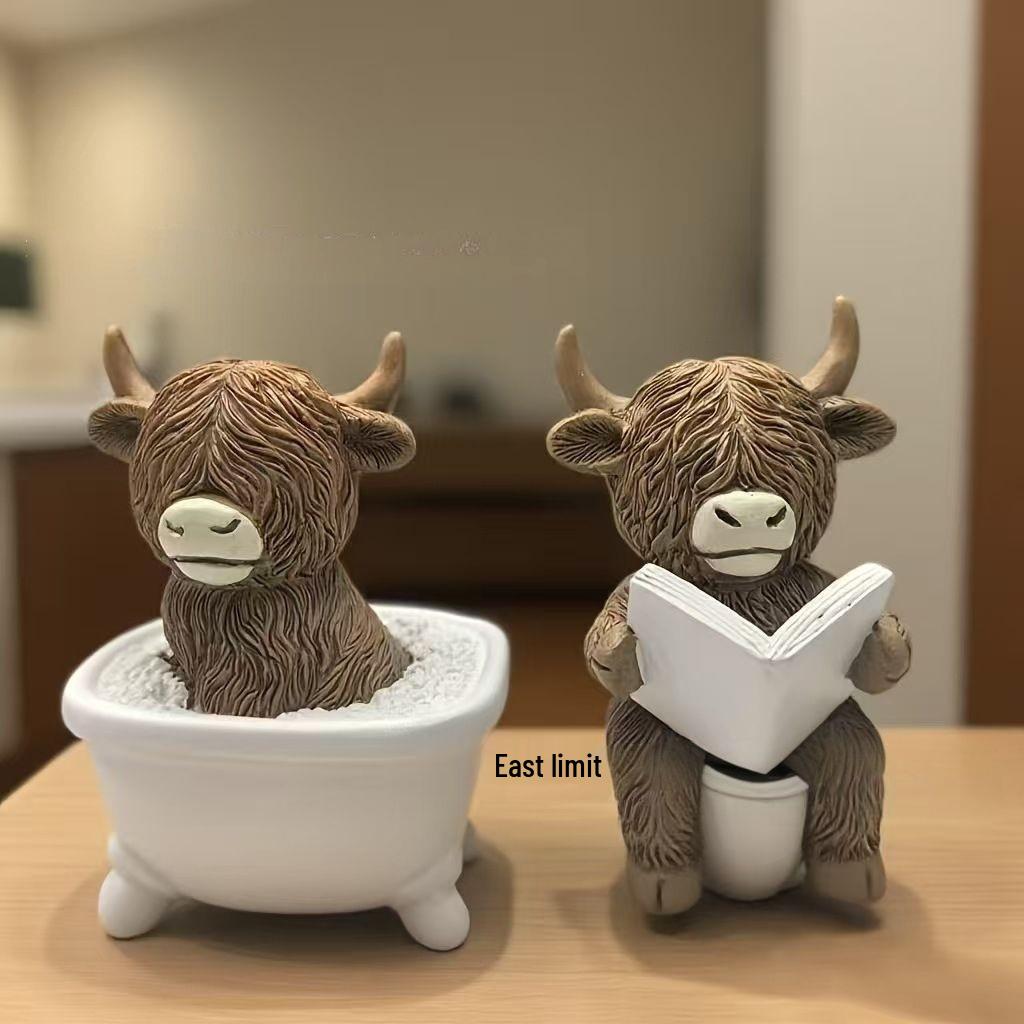 

Highland Cattle Resin Bathroom Statue - Creative Home Desktop Ornament for Festive Decoration B Bathtub Bull