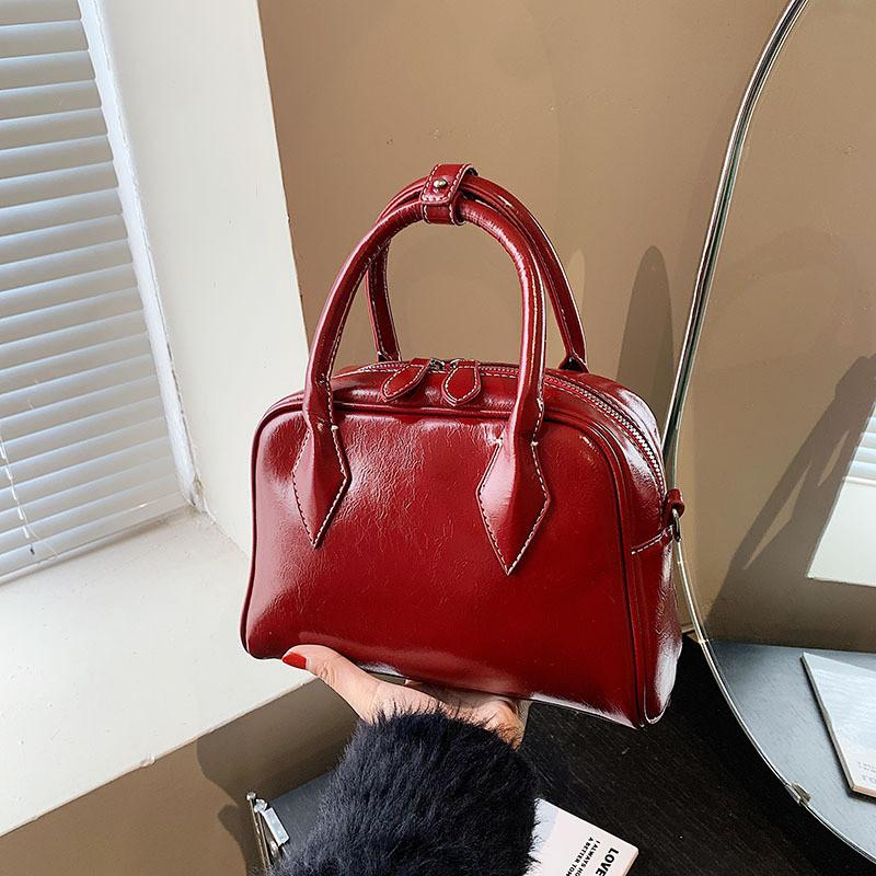 IELGY Handbag Fashion Commuter Bowling Bag High-End Niche All-Match Shoulder Bag