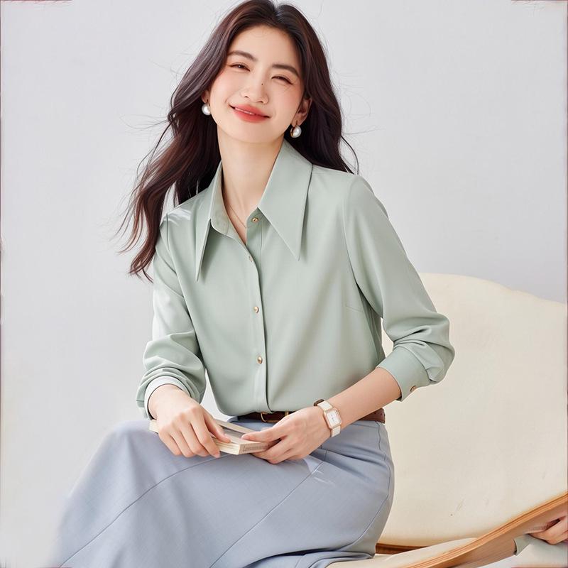 Women's Chic Early Spring Glossy Satin Long-Sleeve Shirt - Fashionable High-End Office Wear