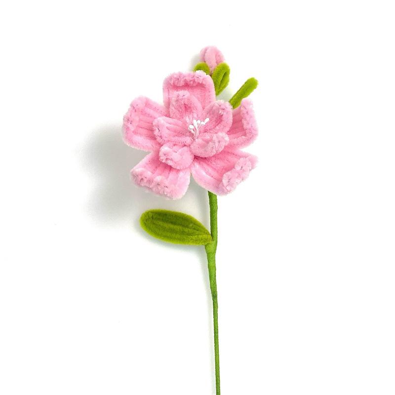 

1PC Camellia Flower Handmade Pipe Cleaner 35*5cm Finished Flowers Creative Gift Woven Bouquet Home Decor рожевий