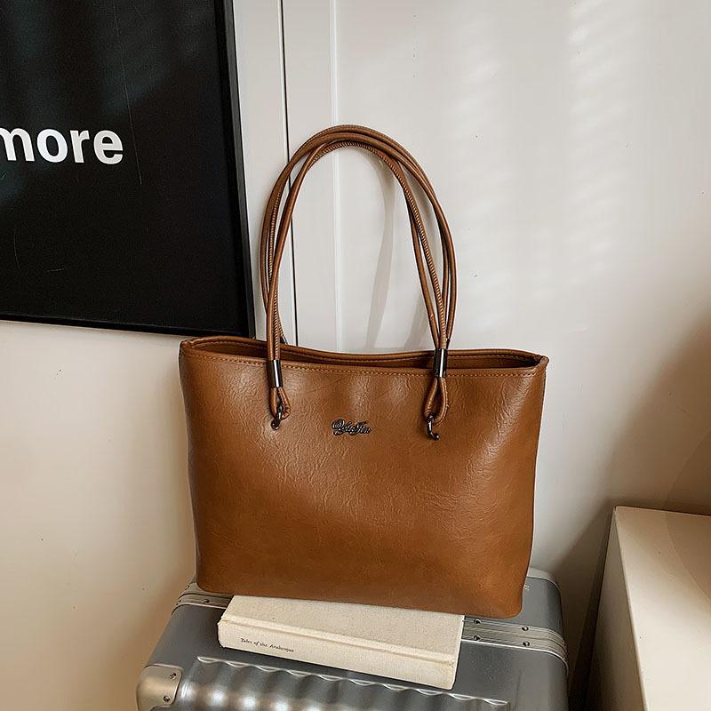 Underarm bag summer new large-capacity tote bag casual simple high-end shoulder bag