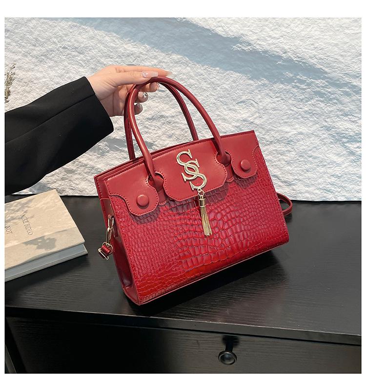 2025 Podzimní Minimalistická Retro Crossbody Taška přes Rameno s Krokodýlím Vzorem