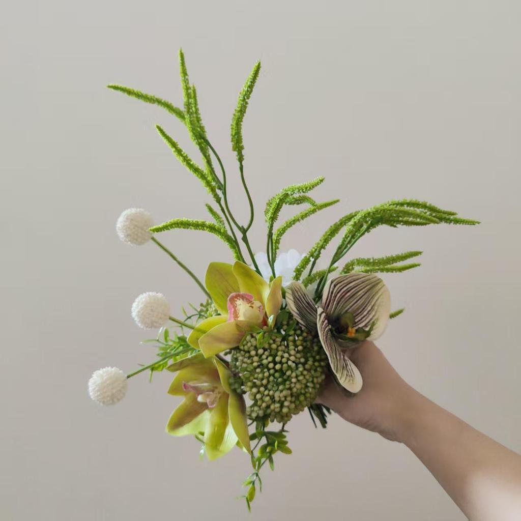 Modern Silk Flower Bouquet: Ingenious Design for Home Decor, Weddings, and Photography