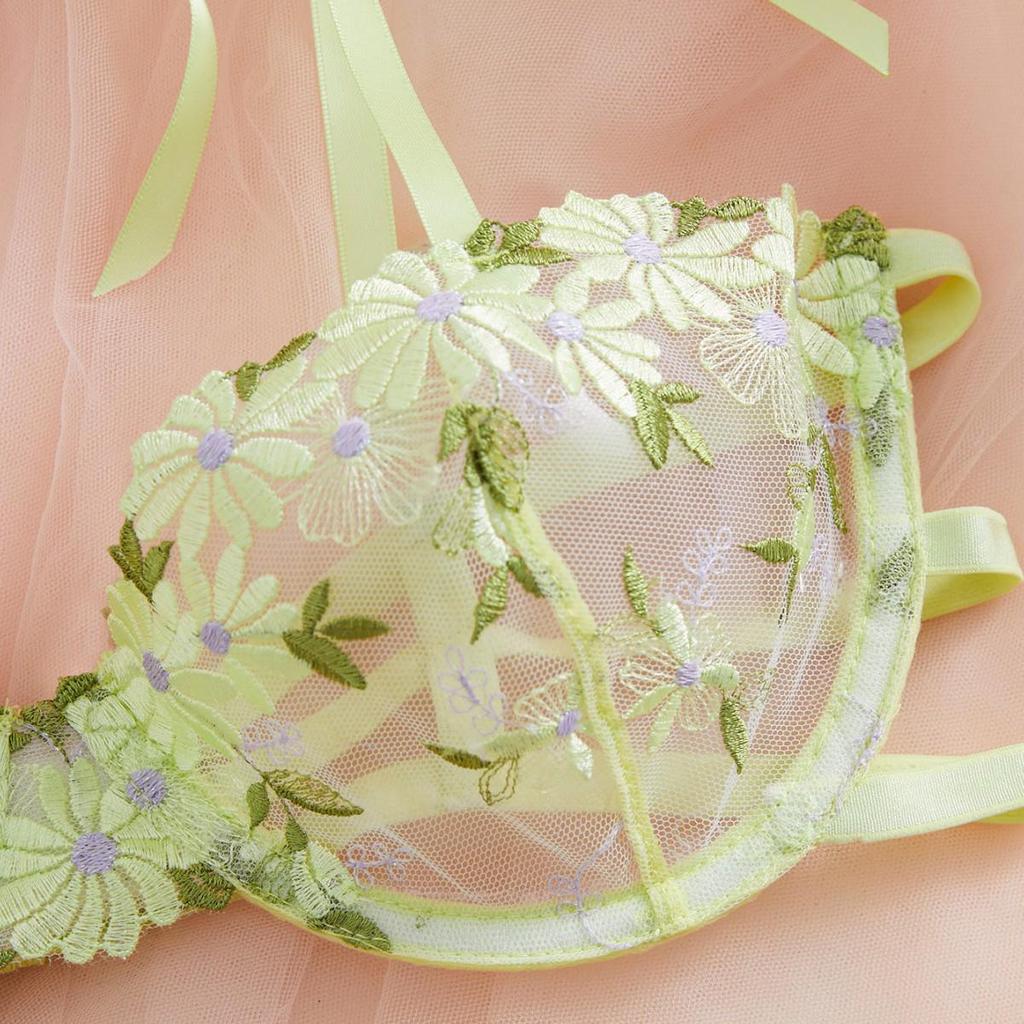 Light Green Floral Embroidered Lace Lingerie Set