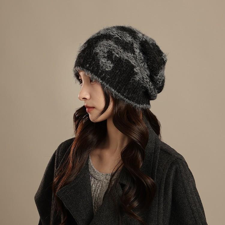 Hat women's autumn and winter warm cold hat wool knitted thin face small pile hat big head circumference autumn