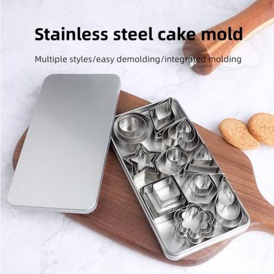 24/30 Pezzi Formine per Biscotti a Forma Geometrica Acciaio Inossidabile Quadrato Rotondo Ovale Cuore Stampino per Tagliare Verdure Set Tagliabiscotti