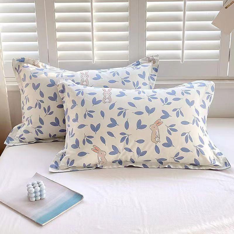 Ein Paar Kissenbezüge aus Twill-Baumwolle, 48 x 74 cm, für alle Jahreszeiten