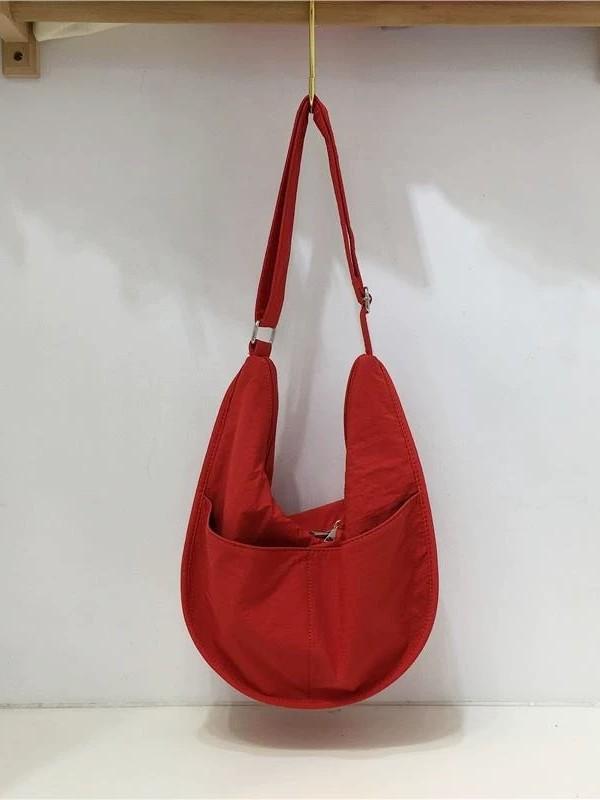 

Вместительная повседневная сумка-пельмень женская летняя новая модная универсальная нейлоновая сумка для поездок на работу, на плечо красный