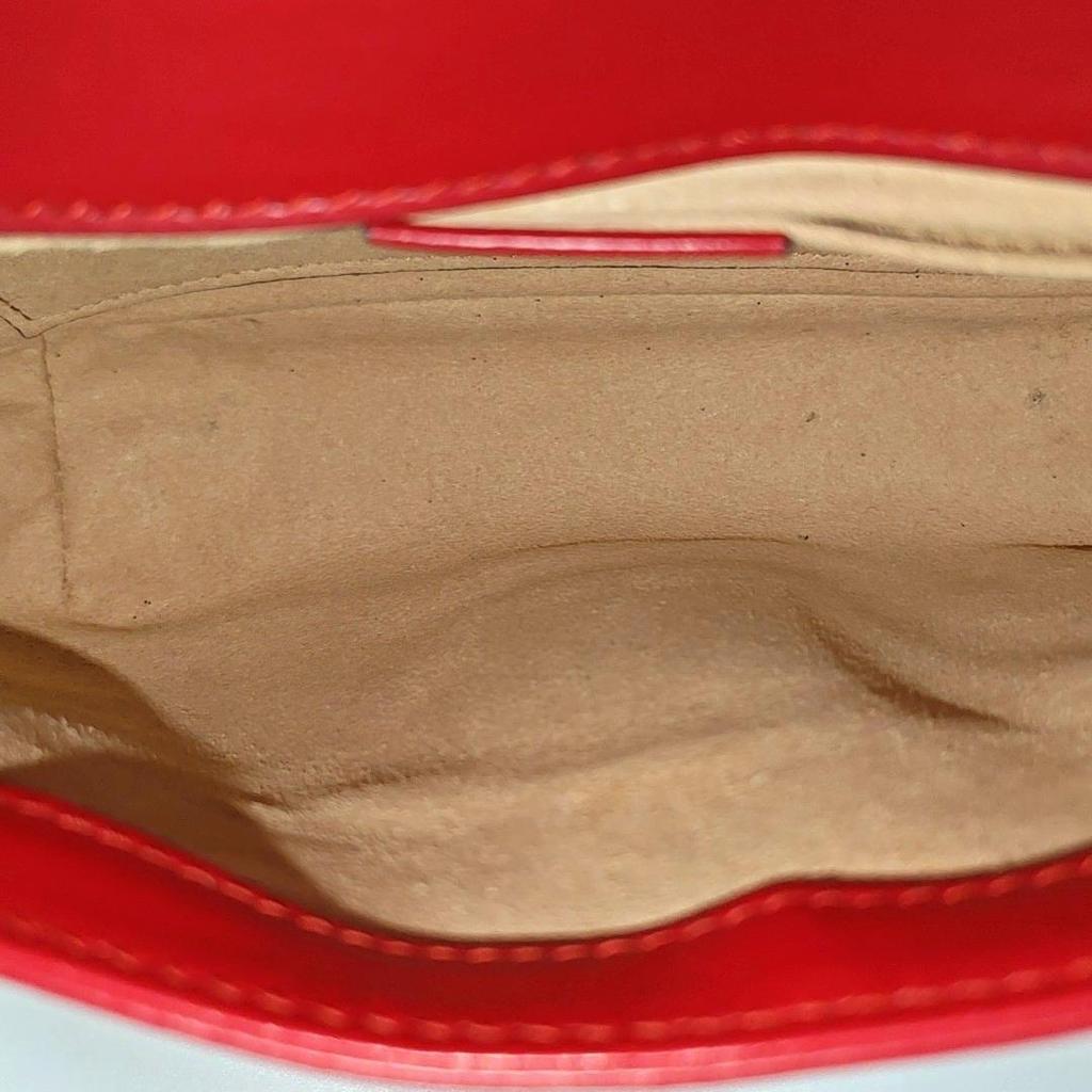 [Pre-Owned] Gucci GG Marmont Matelassé Mini Bag 'Red' - Very Good #SFGN0V