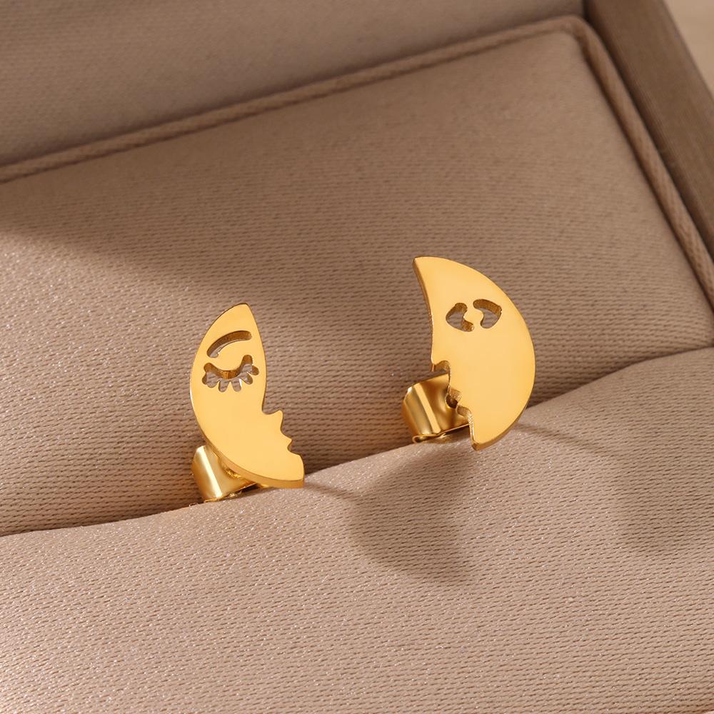 Stainless Steel Geometric Claw Earrings For Women Gold Color Starfish Heart Stud Earring Fashion Wedding Waterproof Jewelry Gift