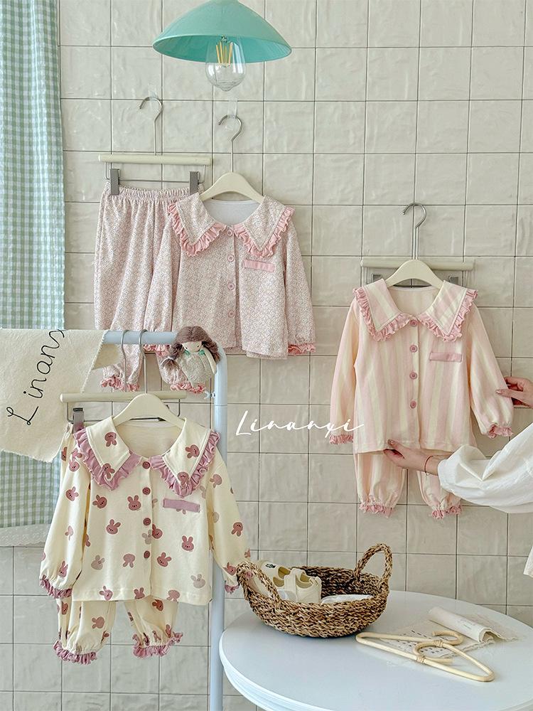 Mori Style Girl's Pajamas: Early Autumn 2025 Lace Peter Pan Collar Set