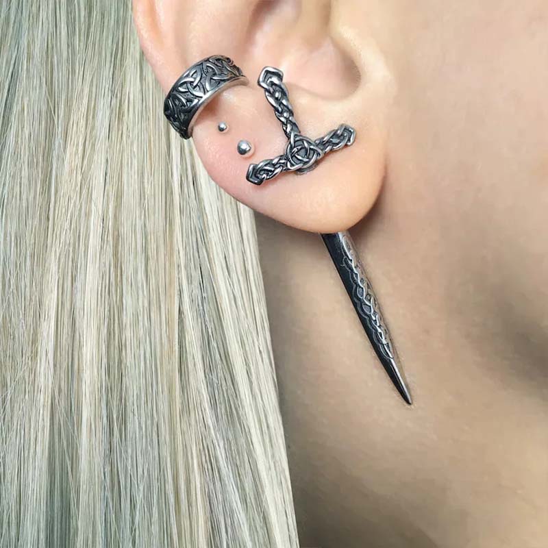 

Vintage Punk Black Sword Stud Earrings for Women Men Gothic Hip Hop Metal Cross Geometric Piercing Earrings Y2K Zircon медный
