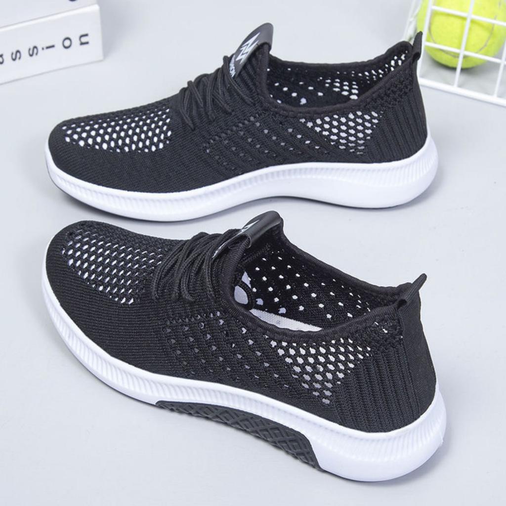 Summer Hollow Breathable Cloth Shoes with Mesh Surface, Soft Sole, Anti Slip, Versatile Casual Sports Women's Shoes