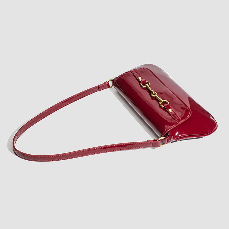 Retro Simple Shoulder Bag Western Shiny Leather Underarm Bag Fashion Baguette Bag