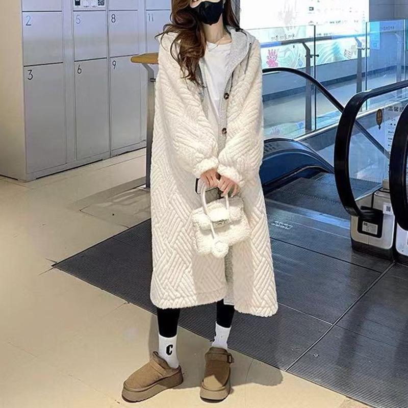 Damski płaszcz ze sztucznego futra jagnięcego i skóry - Jesień/Zima Długi styl